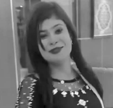 ফেসবুক লাইভে এসে রাজশাহীতে এক তরুণীর আ- ত্ম- হত্যা!