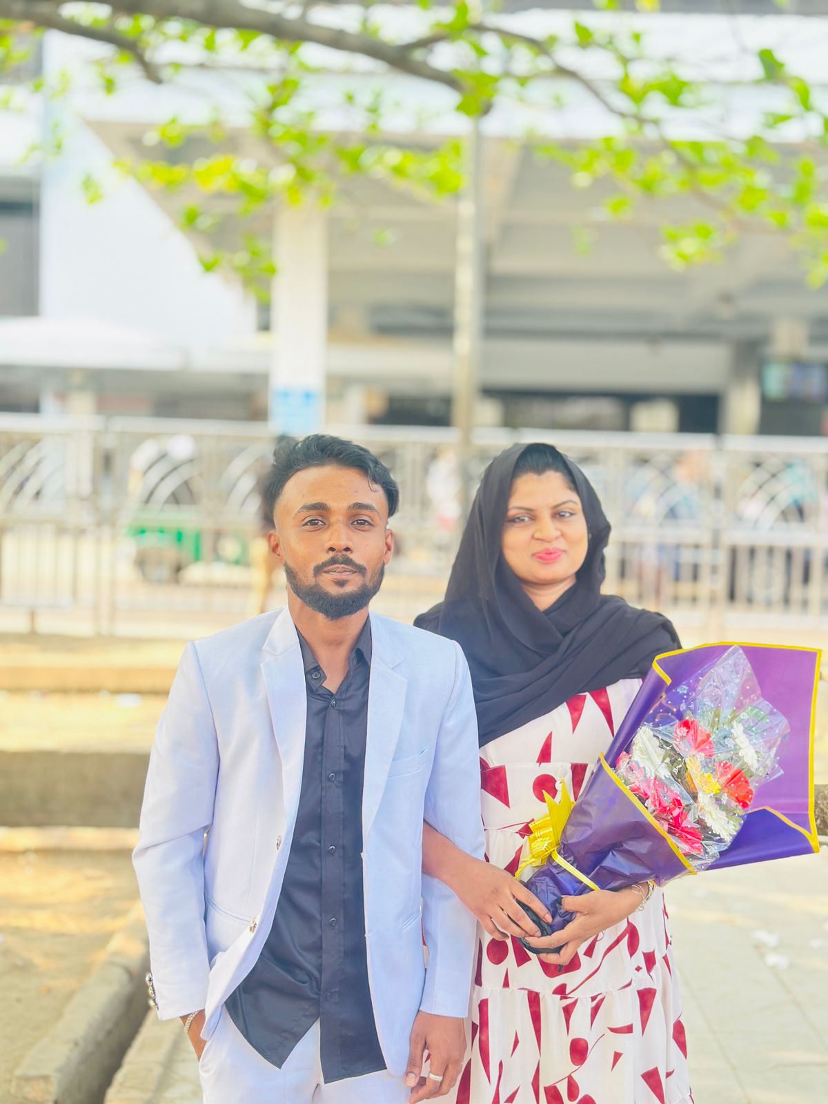 প্রেমের টানে শ্রীলঙ্কান তরুণী দাগনভূঞাতে