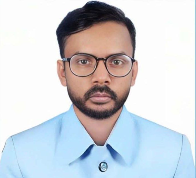 বগুড়ার হিরো আলমের বিরুদ্ধে গ্রেফতারি পরোয়ানা জারি