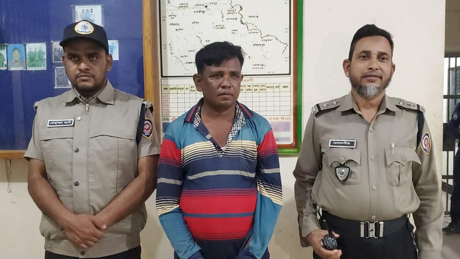 পার্বতীপুরে বিপুল পরিমাণ মাদকদ্রব্যসহ আটক ১