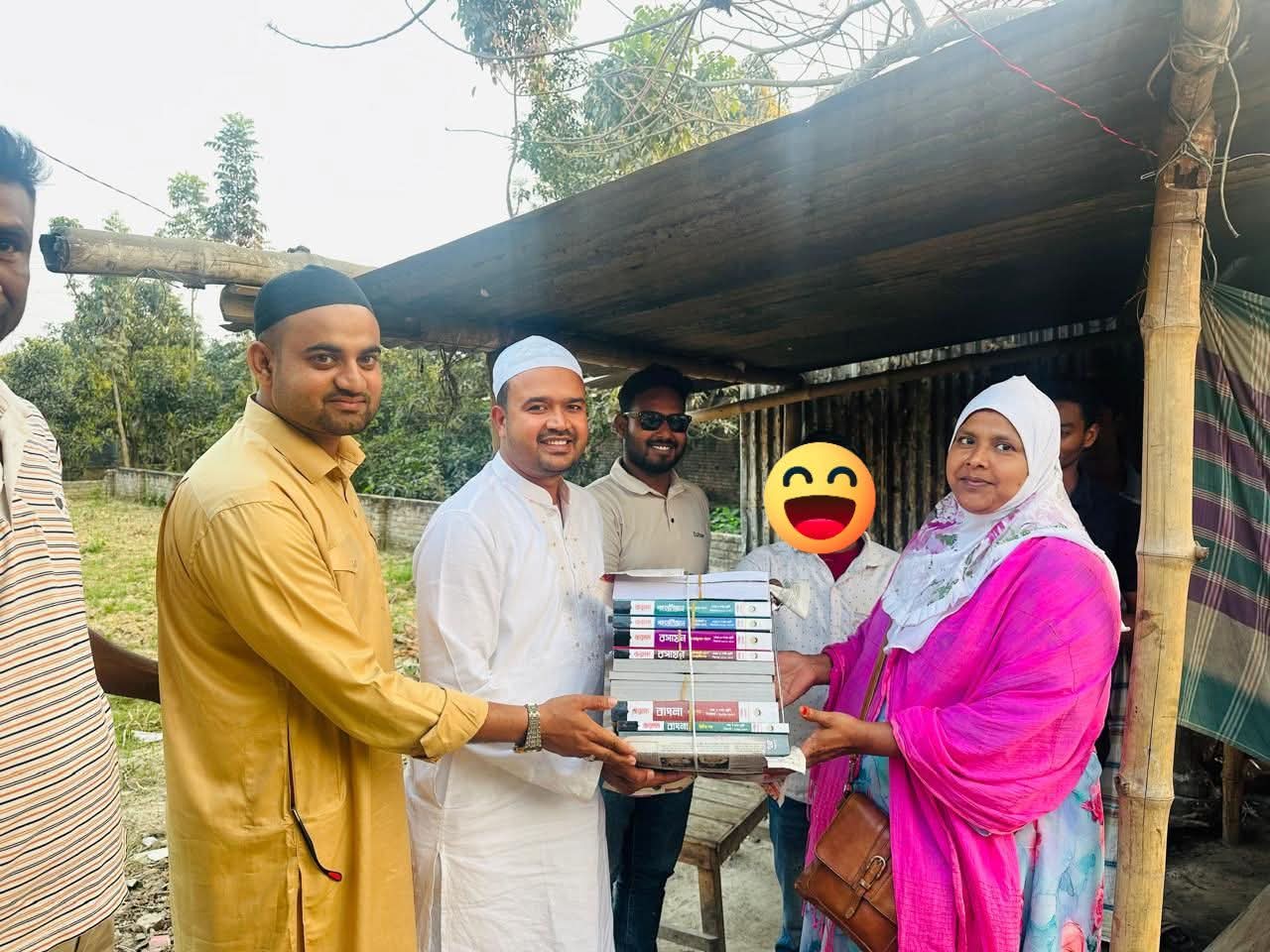 অদম্য মেধায় দারিদ্র্যের বাধা: চা বিক্রেতার মেয়ের পাশে দাঁড়িয়ে মানবিক দৃষ্টান্ত শামীম সরকারের