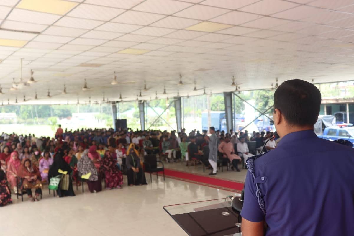 ময়মনসিংহ পুলিশ লাইন্স উচ্চ বিদ্যালয়, এসএসসি পরীক্ষার্থীদের বিদায় সংবর্ধনা ও বার্ষিক মিলাদ মাহফিল-২০২৬ অনুষ্ঠিত”