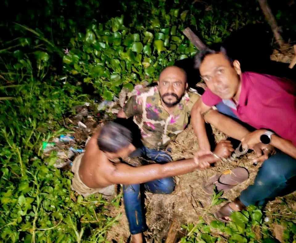 ওয়ারেন্টভুক্ত আসামি গ্রে ফ তা রে পুলিশের অভিনব কৌশল : প্রশংসায় ভাসছে পাবনা জেলা পুলিশ…