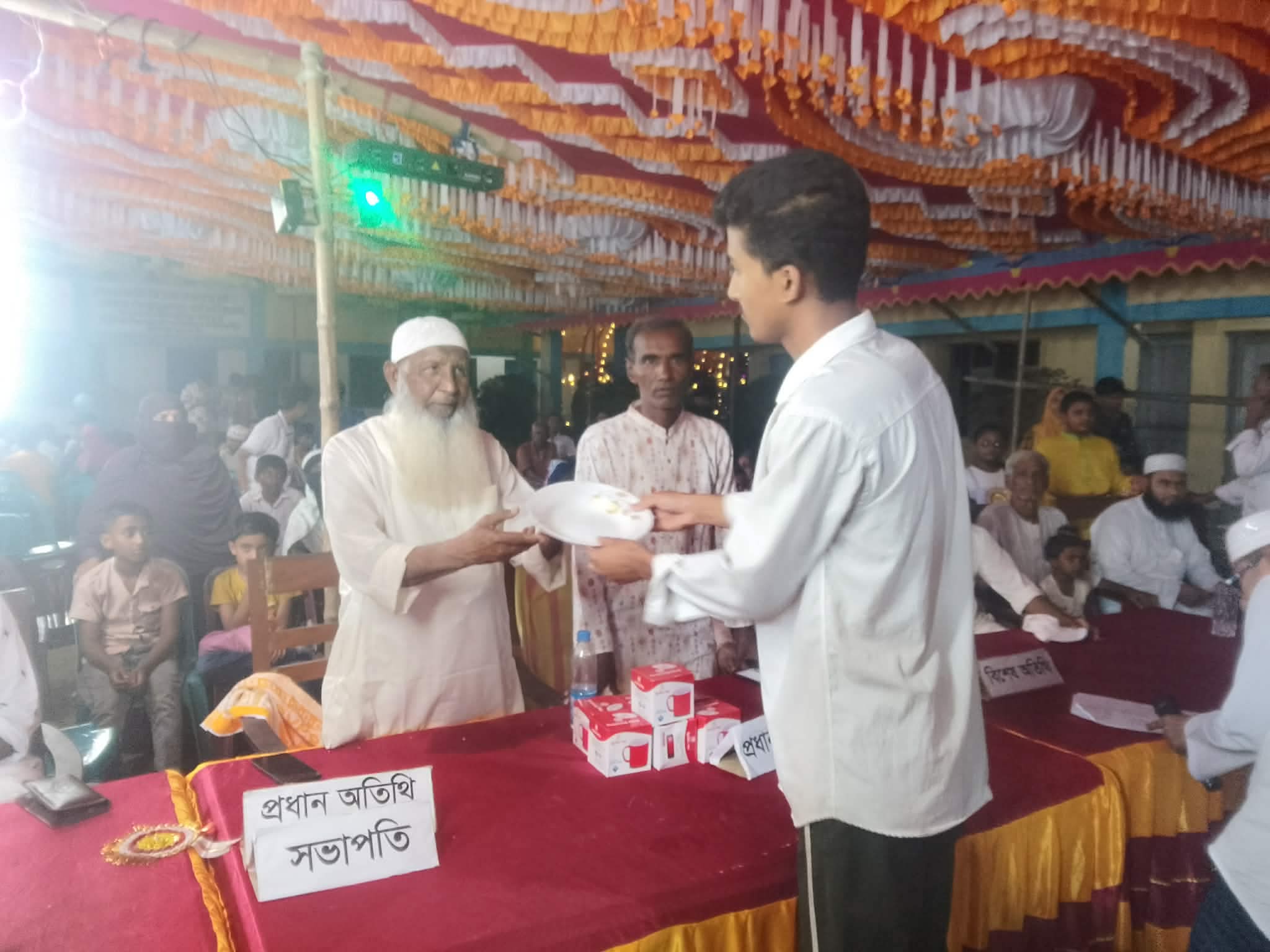 ঐতিহ্যের ১৪৪ বছর: কলসকাঠী বি. এম একাডেমিতে বার্ষিক ক্রীড়া ও সাংস্কৃতিক উৎসব সম্পন্ন